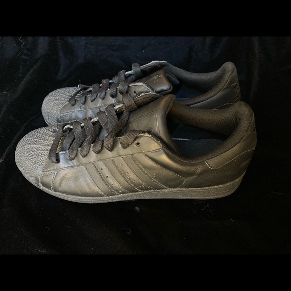 Men’s Adidas sneakers - Picture 6 of 6